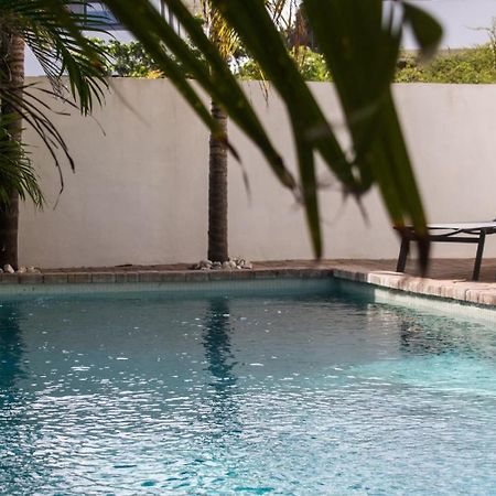 Major. Suites Curacao Willemstad Extérieur photo