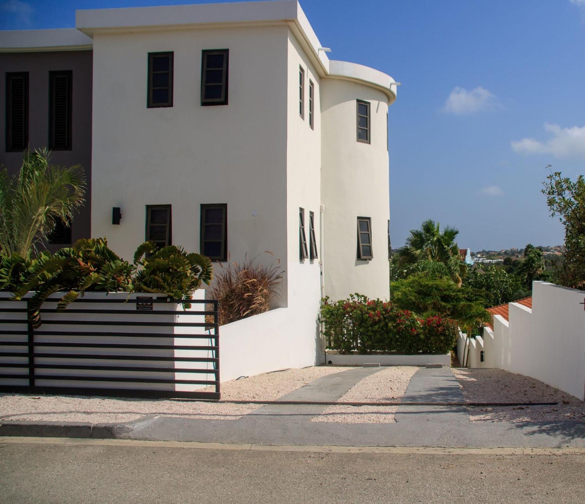 Major. Suites Curacao Willemstad Extérieur photo